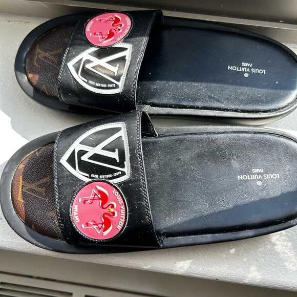 Woman slides - Picture 4 of 4